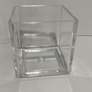 7 inch clear plastic cube vase - 6 per case